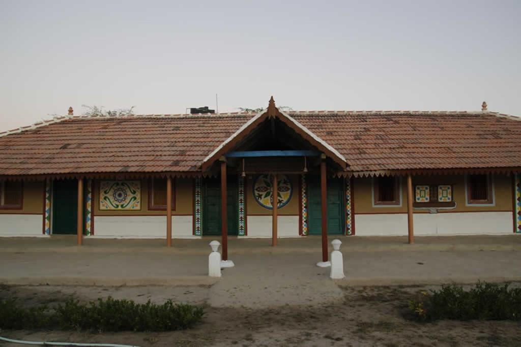 Rann Visamo Resort Bherandiāla Buitenkant foto