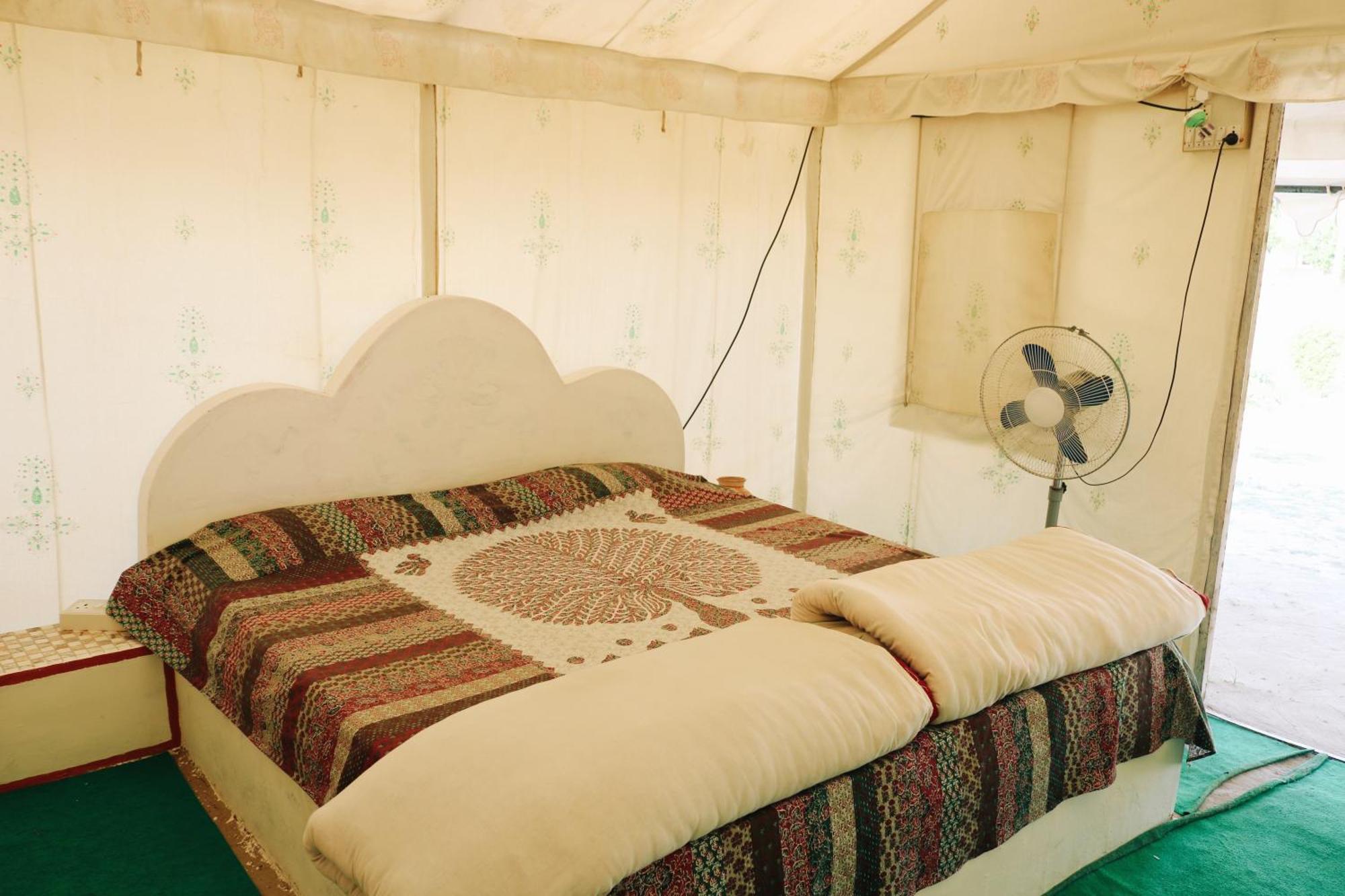 Rann Visamo Resort Bherandiāla Buitenkant foto