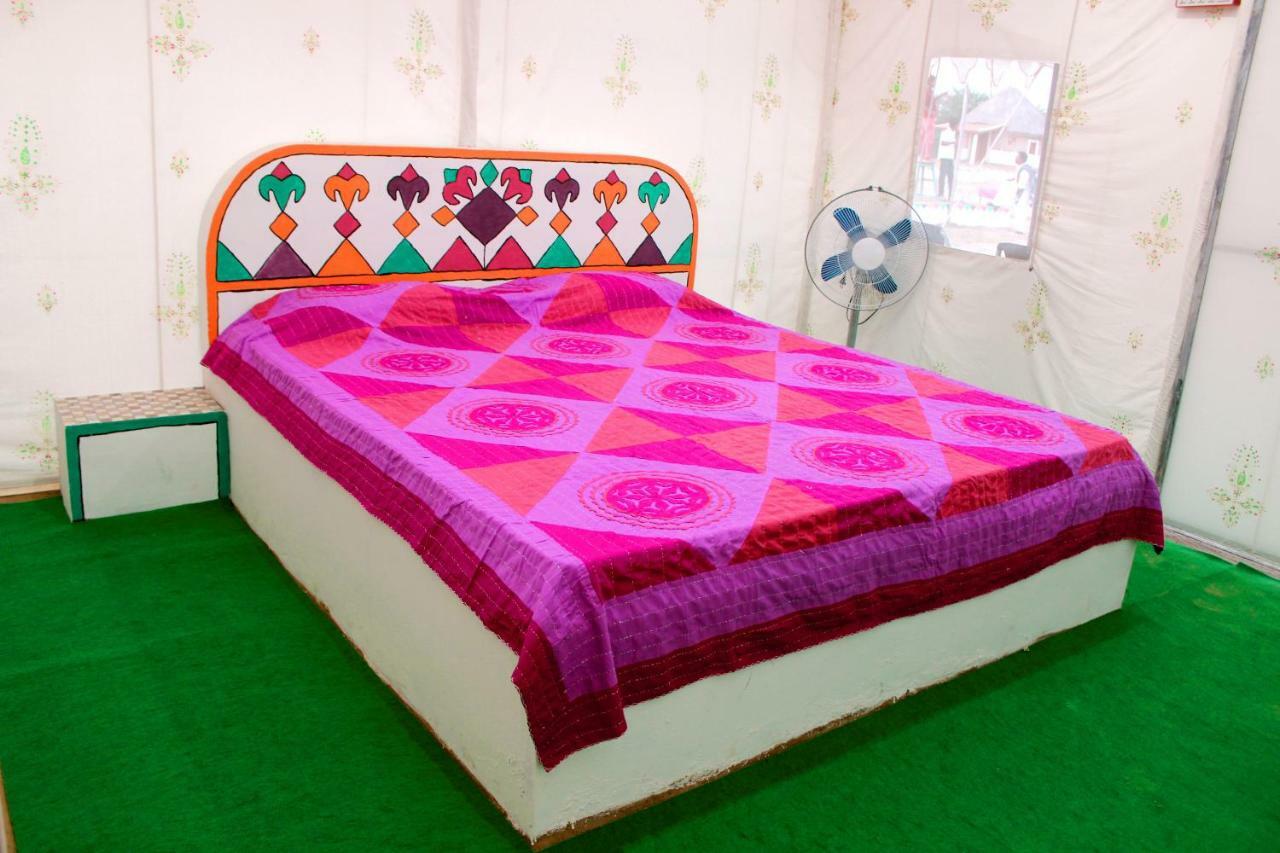 Rann Visamo Resort Bherandiāla Buitenkant foto