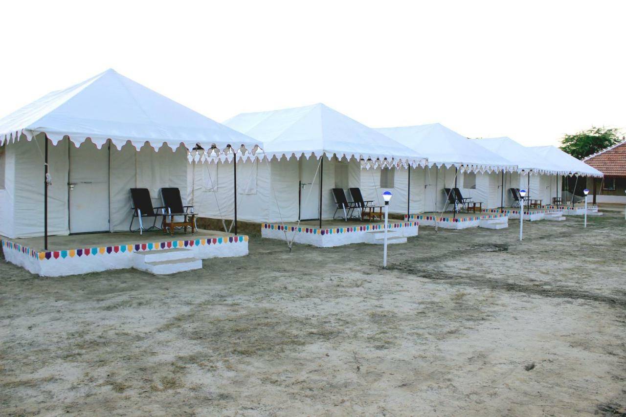 Rann Visamo Resort Bherandiāla Buitenkant foto